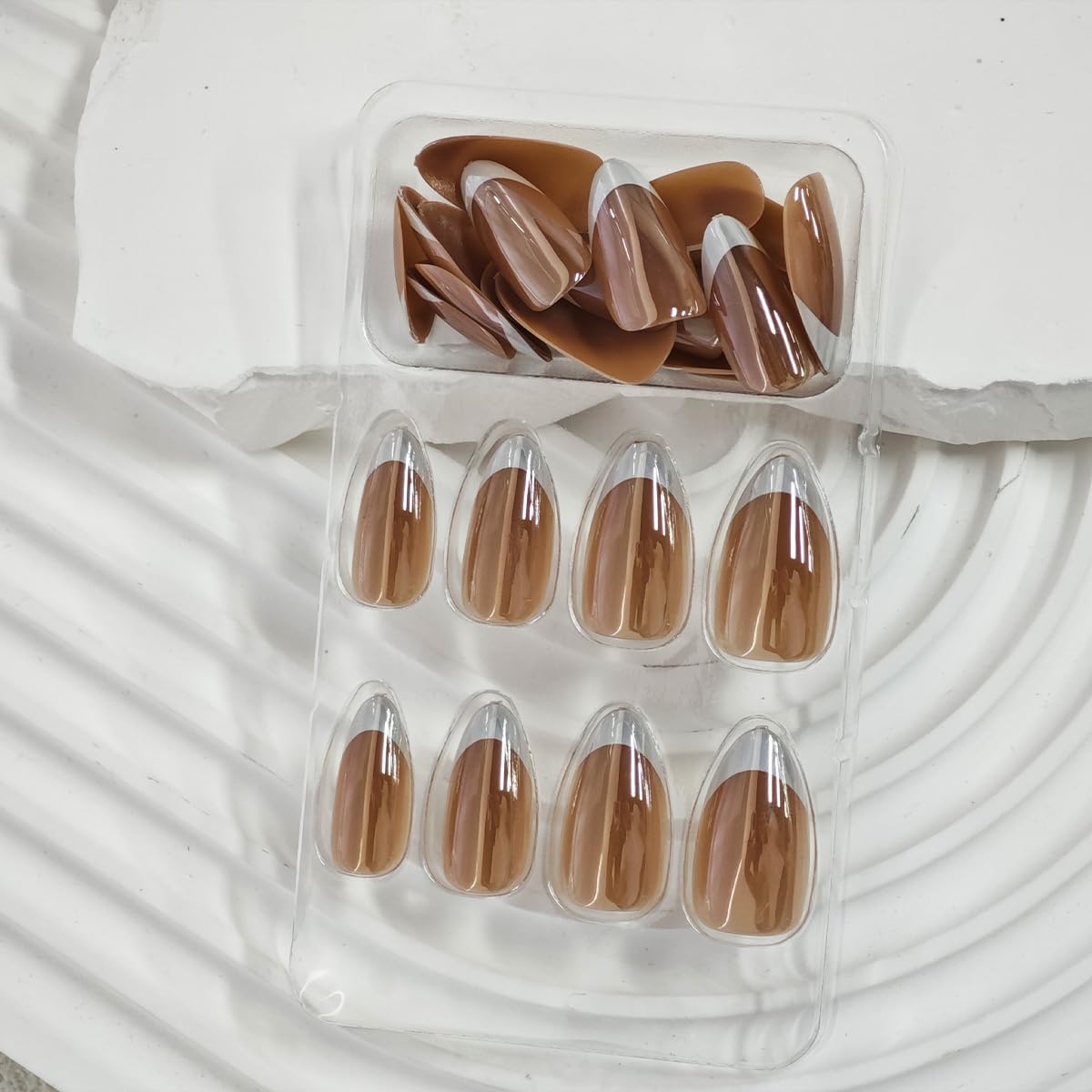 Chrome Press on Nails Medium Almond Fake Nails White French Tip Fake Nails Nude Glue on Nails Glossy False Nails Reusable Artificial Acrylic Nail Full Cover Stick on Nails for Women Manicure 24Pcs