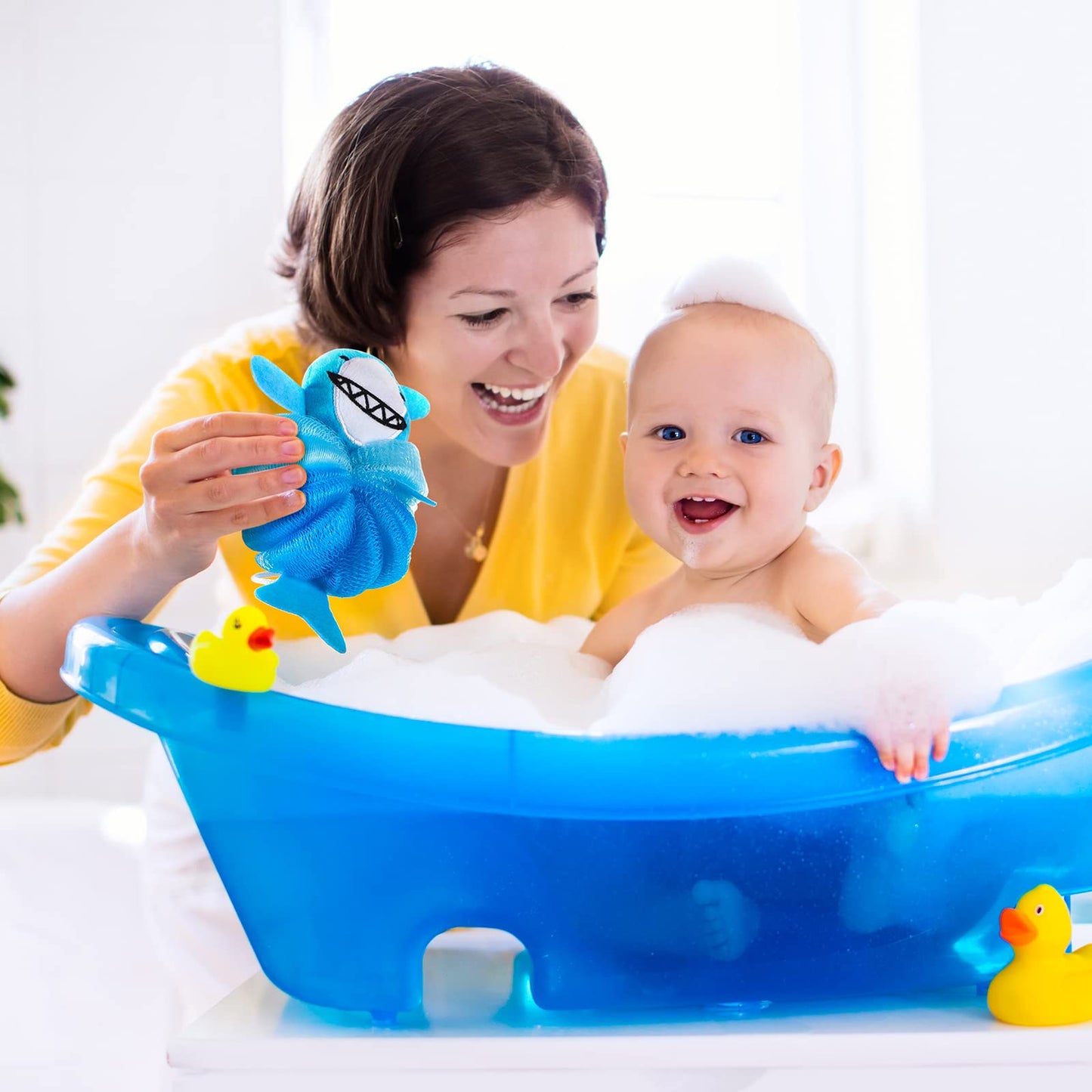 Nuenen 2 Pcs Bath Loofahs Kids Toddler Cute Cartoon Bath Sponges Loofah Pouf Body Scrubber Mesh Sponges for Children Shower Washing Exfoliating