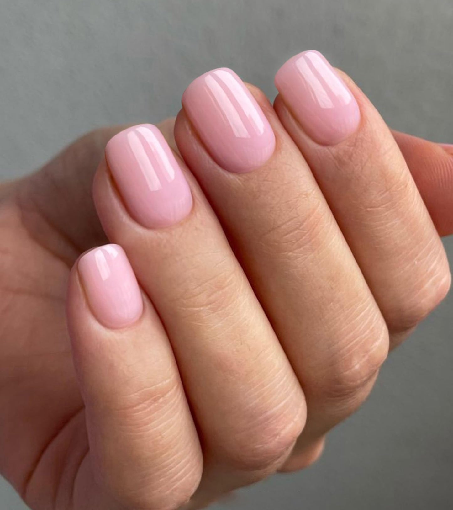 Artquee Press on Nails Short Soft Nude Square False Tips Glossy Reusable Fake Stick on Nails Kit for Women - 30 PCS 15 Sizes