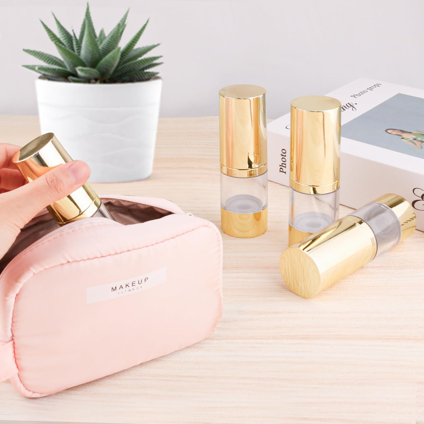 BOSMIOW 4Pcs 15ml/0.5oz Clear Plastic Airless Pump Bottles with Gold Head Empty Refillable Vacuum Bottles Travel Size Cosmetics Sample Storage Jars for Lotion,Shampoo,Hand Soap,Face Cream