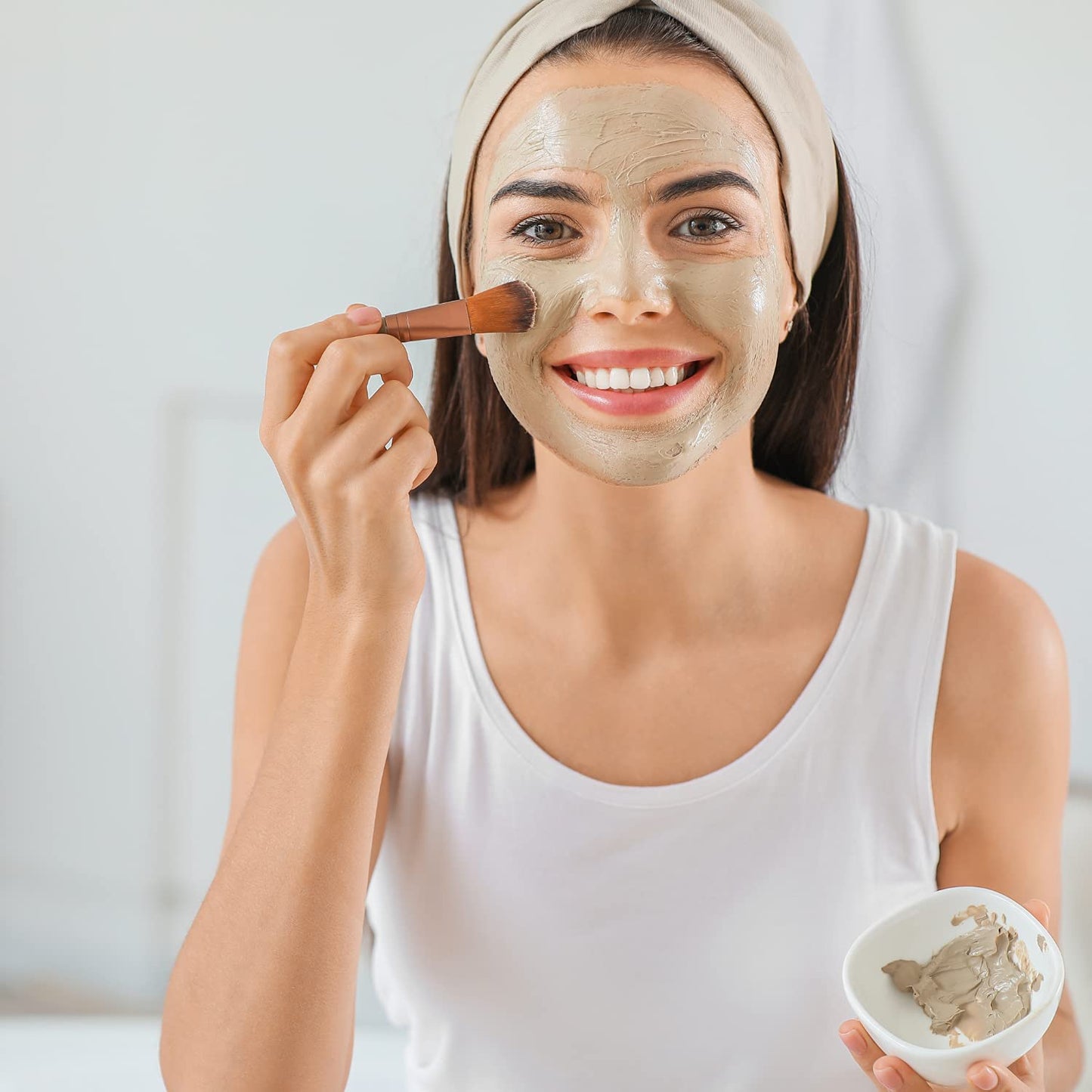 Tru Alchemy Mystic Mask | Clay Mask for Face, Pores, & Age Spots | Cleansing Kaolin Clay, Vitamin C, & Niacinamide | Deep Pore Cleansing Mask | Exfoliating Facial Masks | 1.8 oz