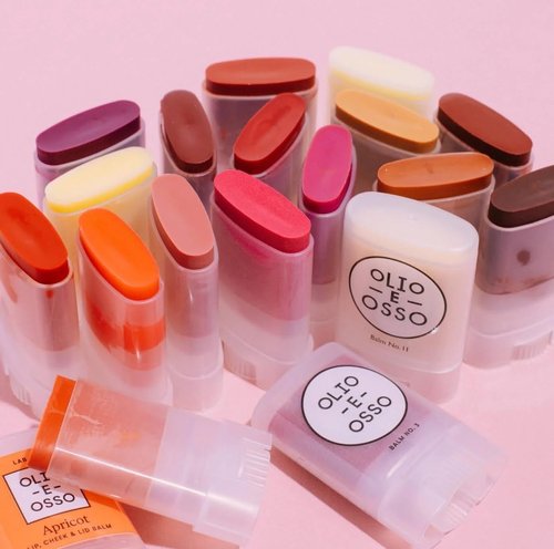 Olio E Osso - Natural Lip & Cheek Balm | Non-Toxic Clean Beauty in No. 4 Berry, 0.35 oz