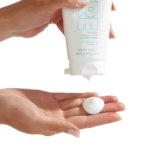 Bondi Sands PURE Gradual Tanning Lotion - Hydrating Formula with Hyaluronic Acid | Fragrance-Free, Vegan | 6.76 Oz/200 mL