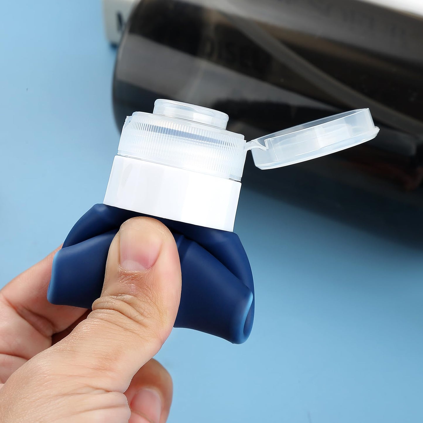 Mrsdry Travel Bottles for Toiletries, Tsa Approved 2oz Travel size Bottles, BPA Free Leak Proof Travel Toiletry Containers, Refillable Travel Accessories with Toiletry Bag for Shampoo Liquid (4 Pack)