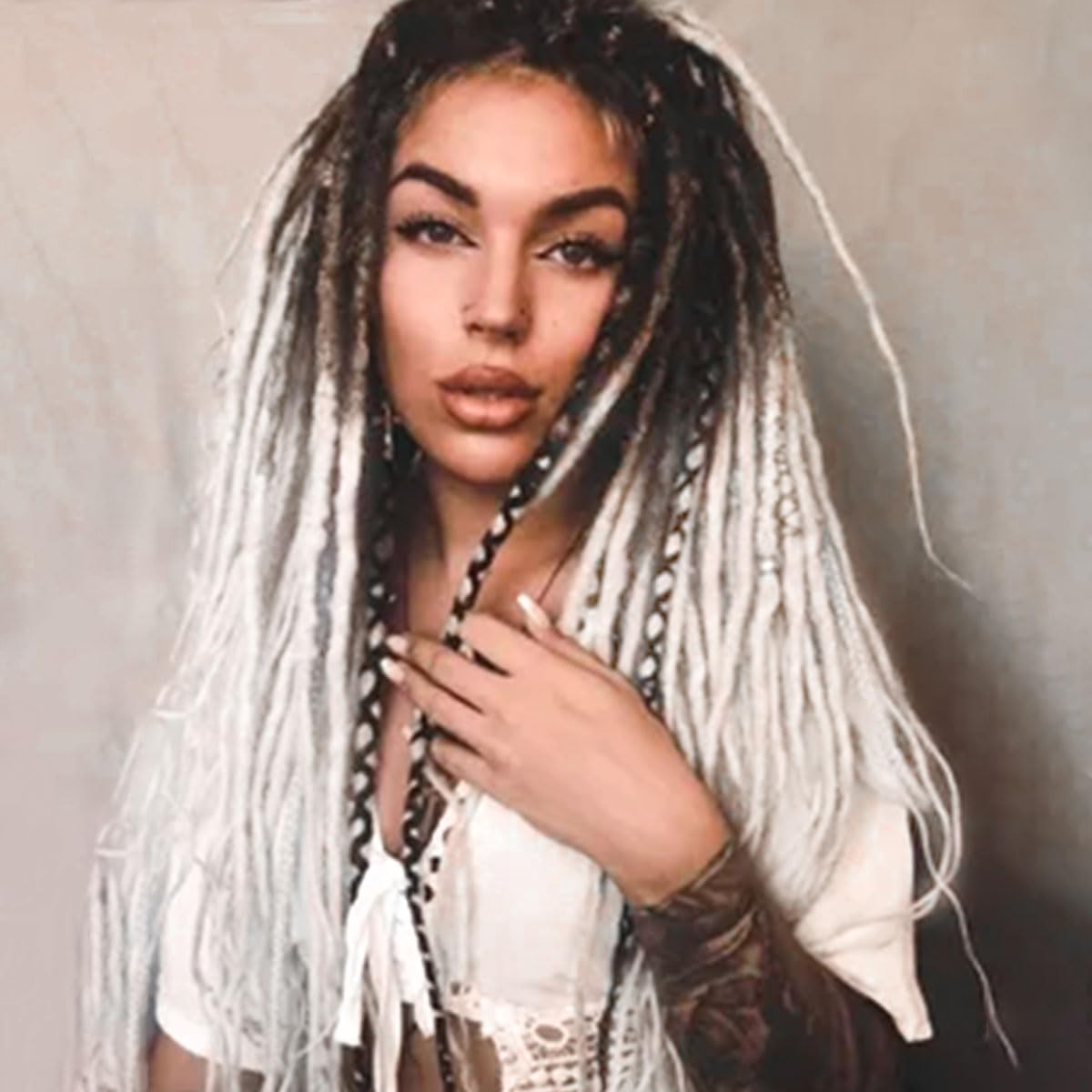 Lounoke 20 Strands 5 Clips In Dreadlock Extensions, 24 inch Gray to White Synthetic Clip In Dreads Extensions for Woman