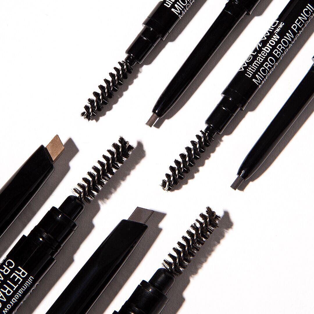 Wet n Wild Ultimate Eyebrow Retractable Definer Pencil - Ash Brown | Dual-Sided Brush for Perfectly Defined Brows