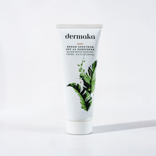 Dermaka Lightly Tinted Mineral Sunscreen SPF 42 – Anti-Aging Face Moisturizer with Zinc Oxide & Aloe Vera – Water Resistant, Non-Greasy & Reef Safe for Sensitive Skin – 3.4 oz