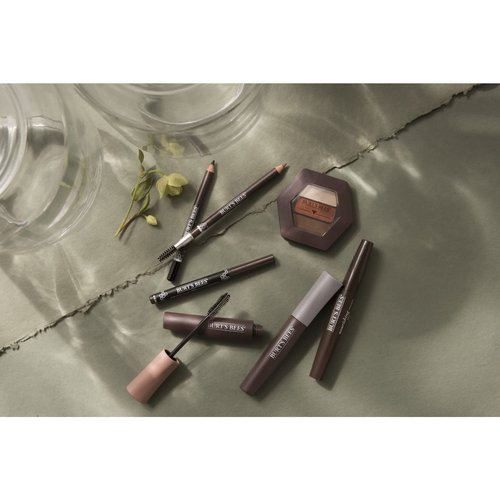 Burt's Bees All Aflutter Multi-Benefit Mascara - 100% Natural Origin, Classic Black, 0.32 Ounce