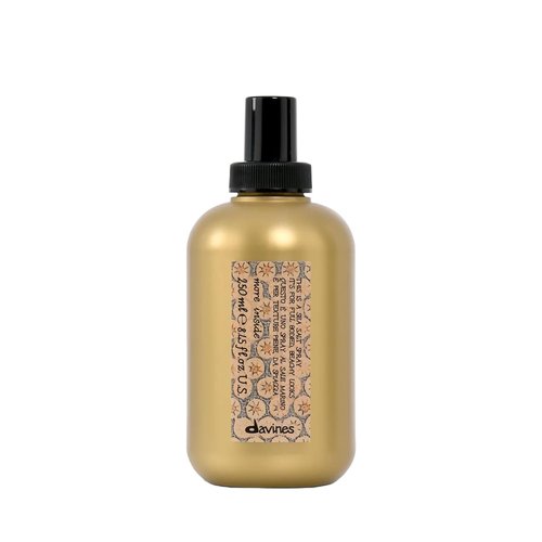 Davines Sea Salt Spray - Light Hold for Beachy Waves & Texture | Adds Gritty Volume, 8.45 Fl Oz