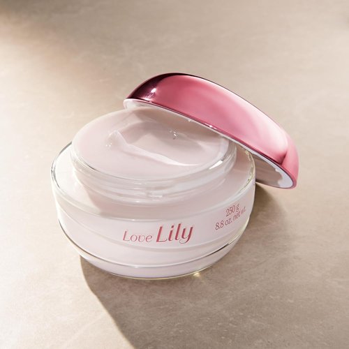 O Boticario Love Lily Body Cream - 24-Hour Hydration & Fragrance for Dry Skin | 8.8 Ounce