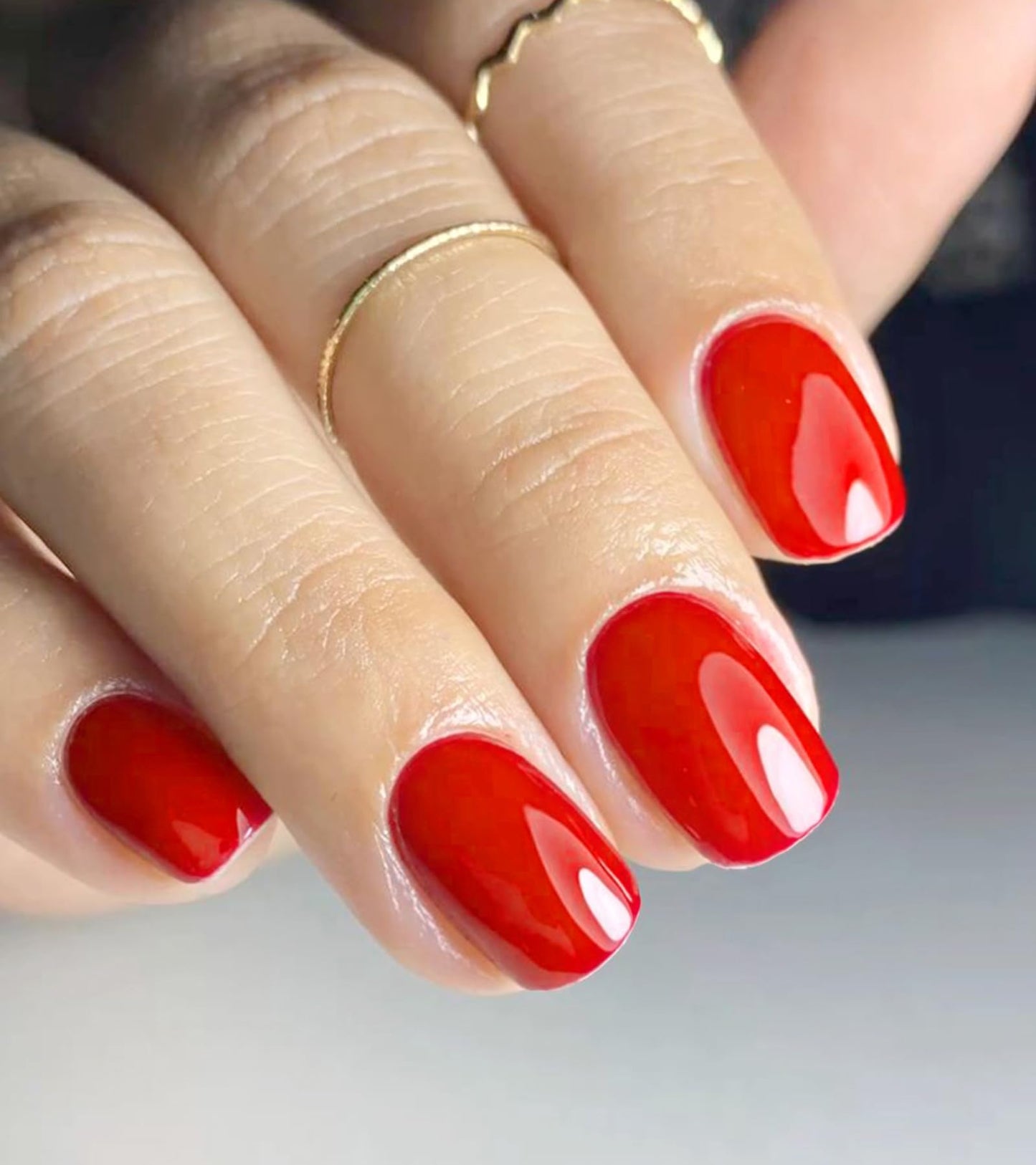 Artquee Press on Nails Short Soft Nude Square False Tips Glossy Reusable Fake Stick on Nails Kit for Women - 30 PCS 15 Sizes