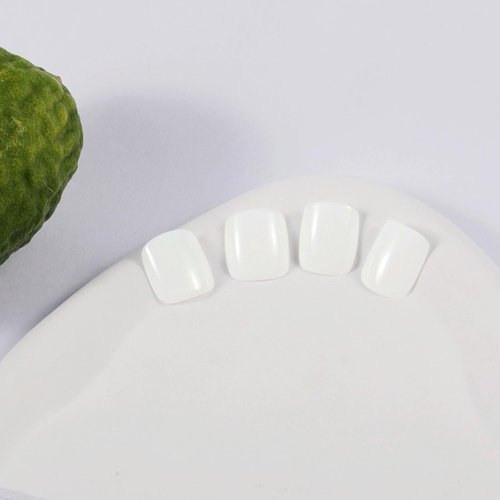 Stbisen Milky White Press On Nails Short, Glossy Soft Gel Press On Nails Square with Nail Glue, 15 Sizes - 30 Fake Nails Kit, Thick Natural Reusable Glue On Nails for Women, White Mirage