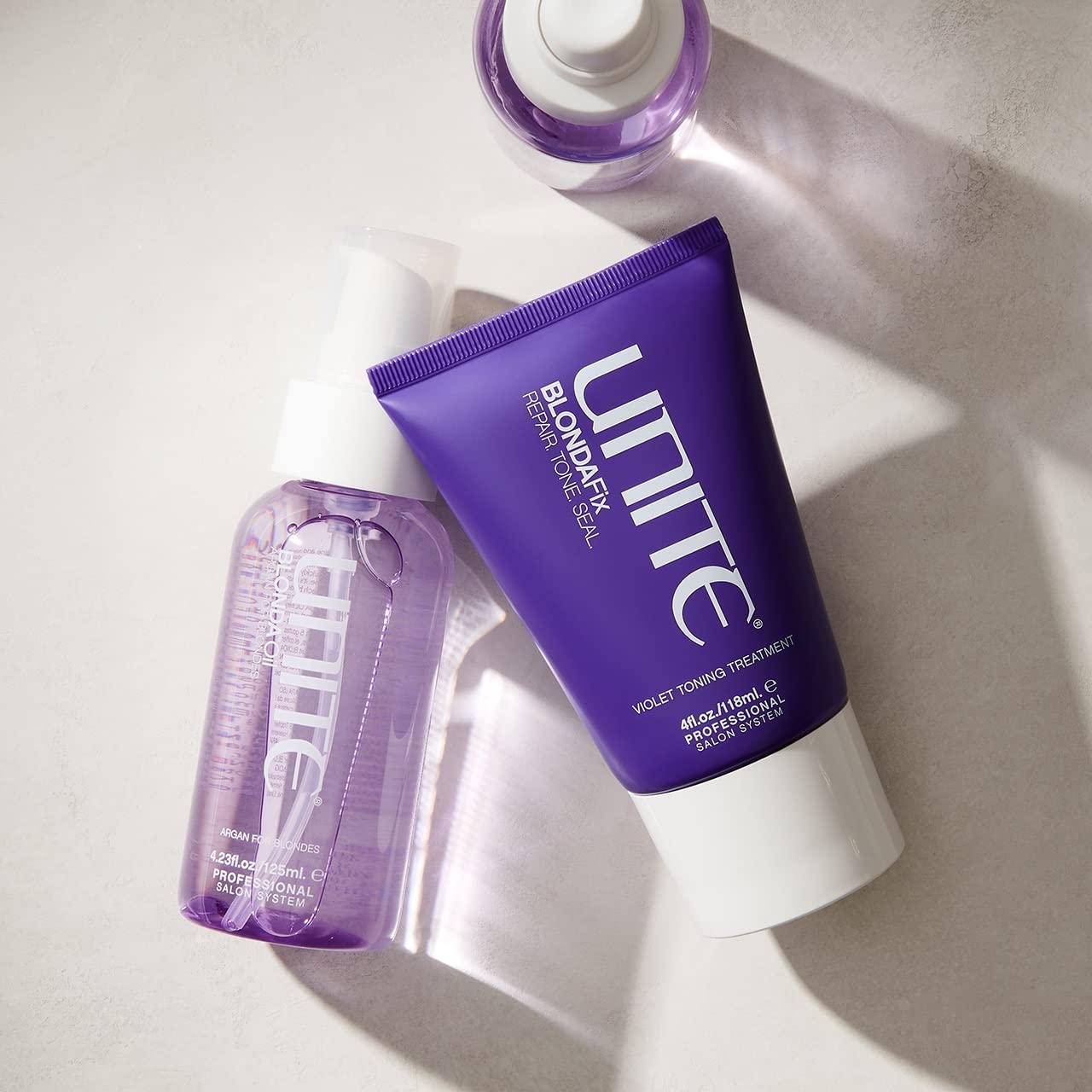 UNITE Hair - BLONDA Fix Treatment - Tone & Strengthen Blonde, Gray & Highlighted Hair - 4 Fl Oz