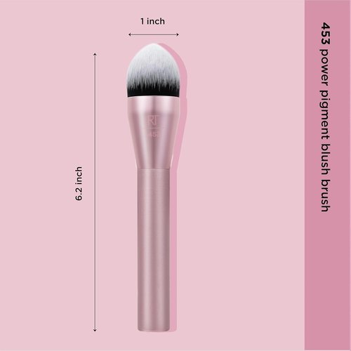 Real Techniques Power Pigment Blush Brush - Precise Application for Liquid & Cream Blush | Vegan & Cruelty-Free