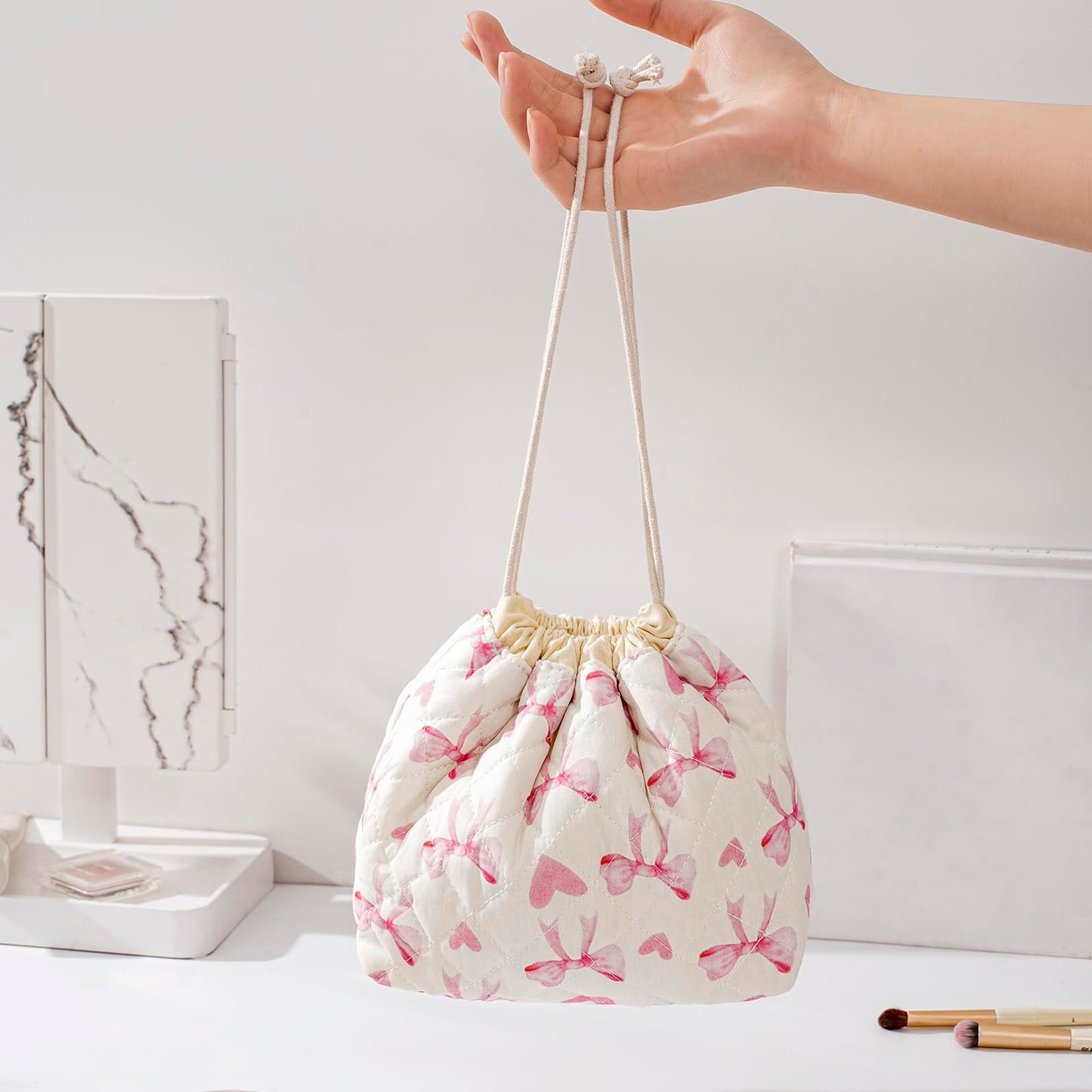 Cotton Quilted Drawstring Makeup Bag with Canvas Lining,Coquette Aesthetic Cute Travel Toiletry Bag,Drawstring Gift Bag for Women and Girls（14Heart Bow）