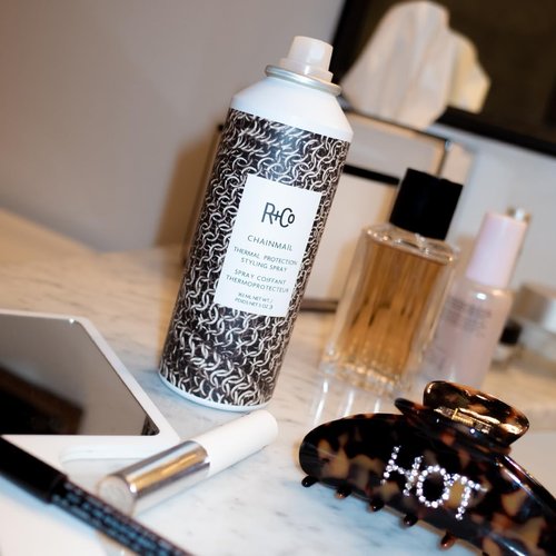 R+Co CHAINMAIL Thermal Protection Spray - Heat Protectant for All Hair Types, Strengthens & Smooths
