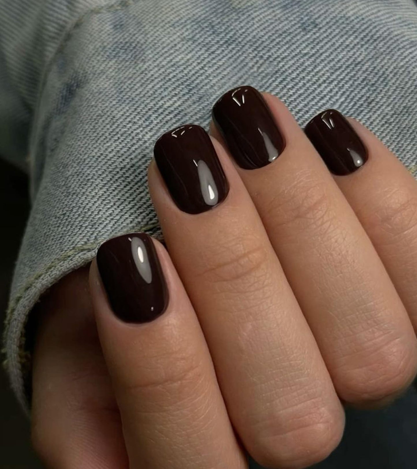 Artquee Press on Nails Short Soft Nude Square False Tips Glossy Reusable Fake Stick on Nails Kit for Women - 30 PCS 15 Sizes