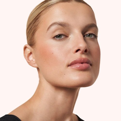 M. Asam Magic Finish Satin Blush - Peachy Rose Make-Up Powder with Hyaluronic Acid | 0.14 Oz for Radiant Cheeks