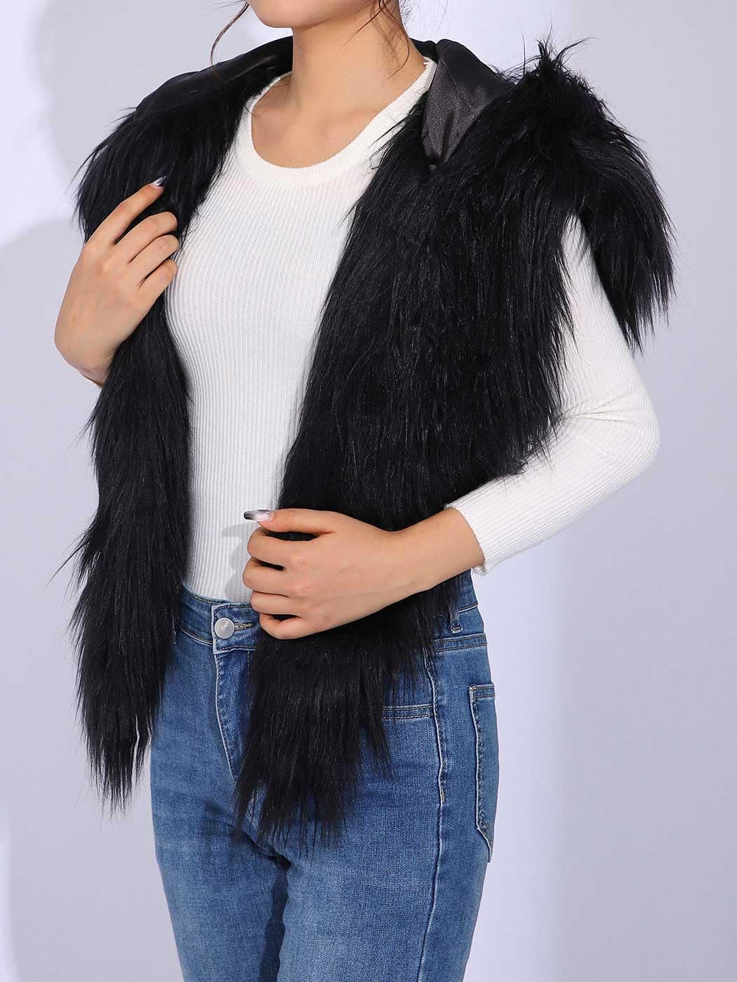 GORAIS Women Hooded Faux Fur Collar Fur Shoulder Wrap Cosplay Costume Fur Cape for Halloween Outfit Black