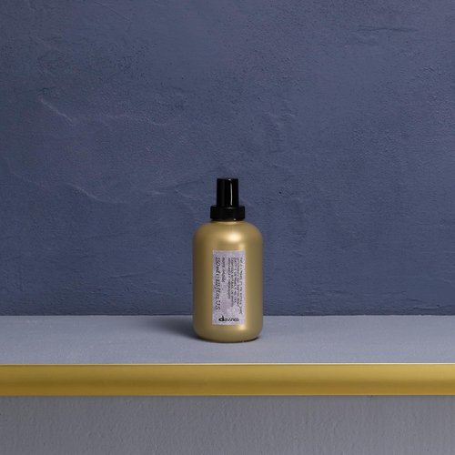 Davines Blow Dry Primer - No Hold Volume & Anti-Humidity Spray for Styling, 8.45 Fl Oz