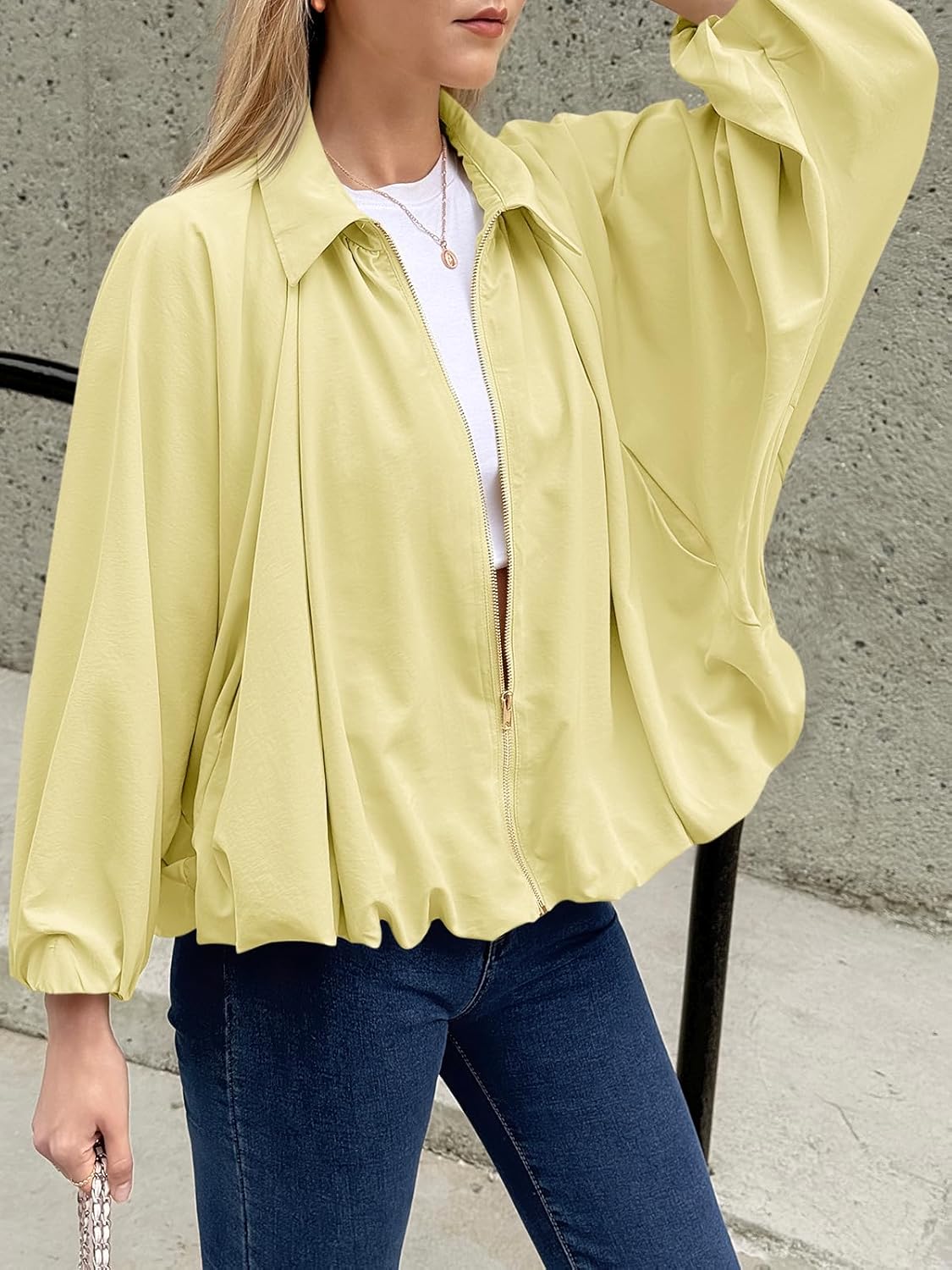 Tankaneo Women's Oversized Bomber Jacket - Stylish Batwing Sleeve & Zip-Up Design | Puffed Lapel Outerwear