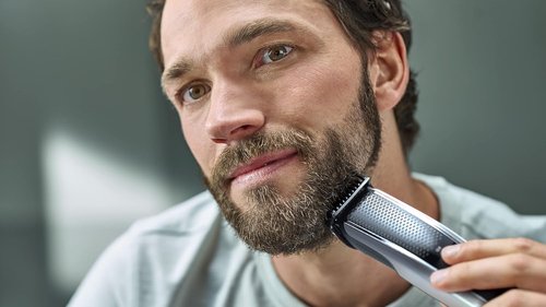 Philips Beard Trimmer & Hair Clipper Series 5000 - Effortless Grooming - Black & Silver Finish