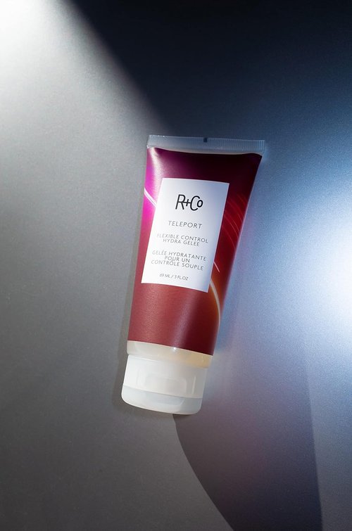 R+Co Teleport Flexible Control Hydra Gelee - Lightweight Formula for Buildable Hold & Natural Waves | Vegan & Cruelty-Free | 3 Fl Oz