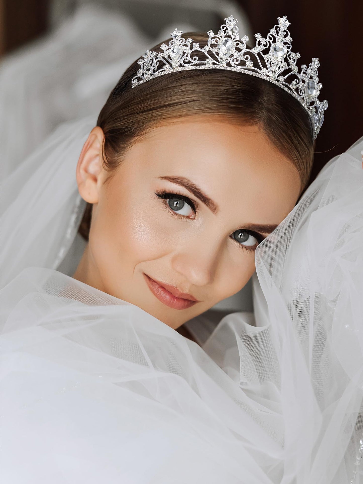 SWEETV Wedding Crowns for Women,Silver Crystal Tiaras and Crowns for Women Girls,Rhinestone Princess Tiara Hair Accessories for Quinceanera Pageant Prom Bridal Wedding Prom Party