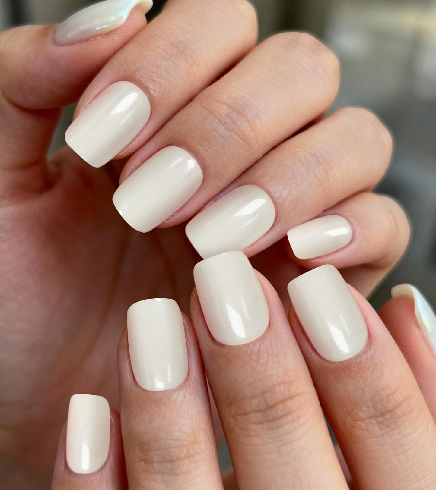 Artquee Press on Nails Short Soft Nude Square False Tips Glossy Reusable Fake Stick on Nails Kit for Women - 30 PCS 15 Sizes