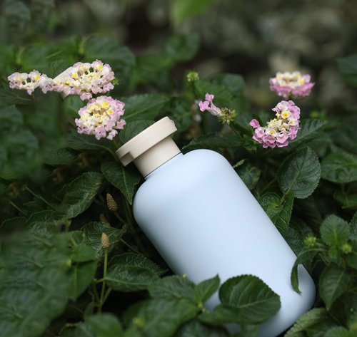 ASEVAT 13.5 oz Plastic Large Travel Shampoo and Conditioner Bottles, Green Squeeze Bottles for Shampoo, Plastic Travel Containers for Toiletries Leak Proof for Lotion, Cream and Liquids (4Pcs)