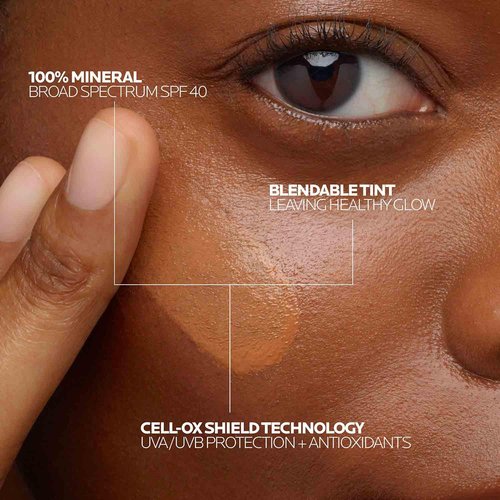La Roche-Posay Anthelios Sunscreen SPF 40 - Ultra-Light, Oil-Free Face Sunscreen with Matte Finish