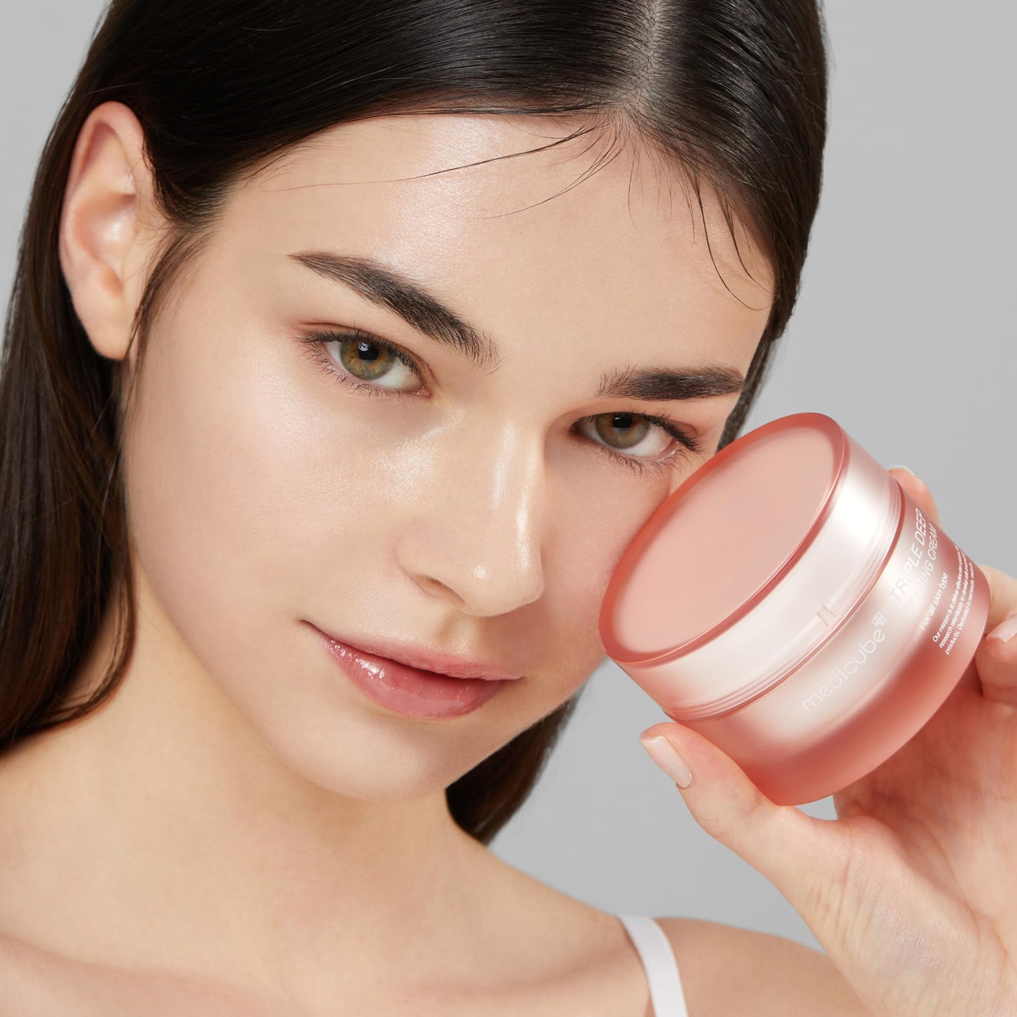 medicube Triple Collagen Cream - Hydrating & Firming Moisturizer with Hyaluronic Acid, Premium Elastin, Shea Butter - Wrinkle Care & Boosts Elasticity - Korean Skincare, 1.69 oz