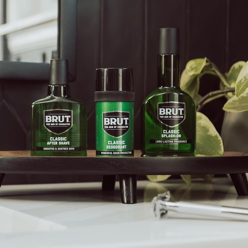 Brut Splash-On Original Fragrance - Bold, Long-Lasting Cologne for Men - 7 oz with Spicy Woods & Citrus Notes