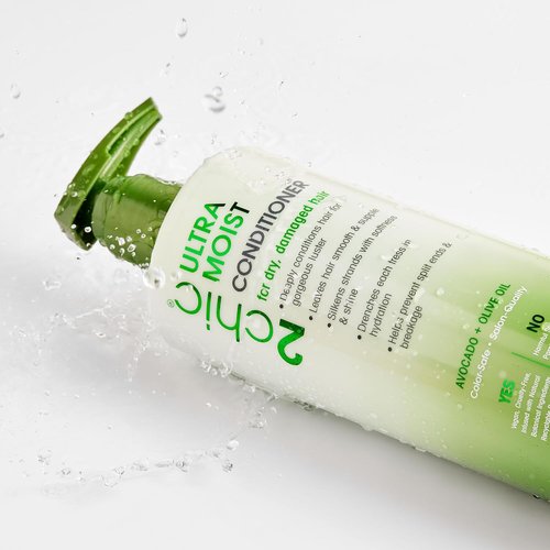 Giovanni 2Chic Ultra-Moist Shampoo & Conditioner Set - Avocado & Olive Oil for Natural Growth | 24 Fl Oz (Set of 2)