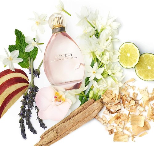 Lovely by Sarah Jessica Parker Women's Eau de Parfum Spray - 1.7 oz Fragrance