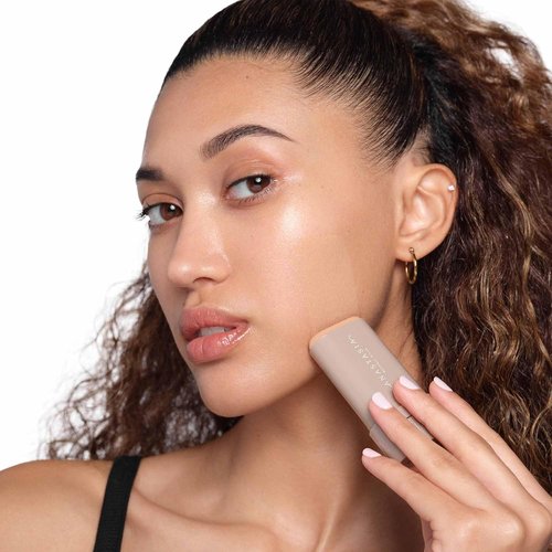 Anastasia Beverly Hills - Skin Tint Beauty Balm Serum for Radiant Complexion | Lightweight Formula