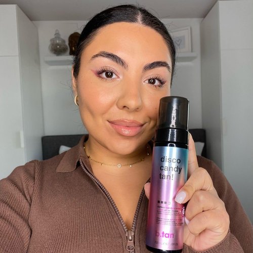 b.tan Large Candy Scented Self Tanner Mousse - Party Size Disco Candy Tan | 1 Hour Express Dark Foam, Sweat-Proof & Transfer Resistant, 10.1 Fl Oz