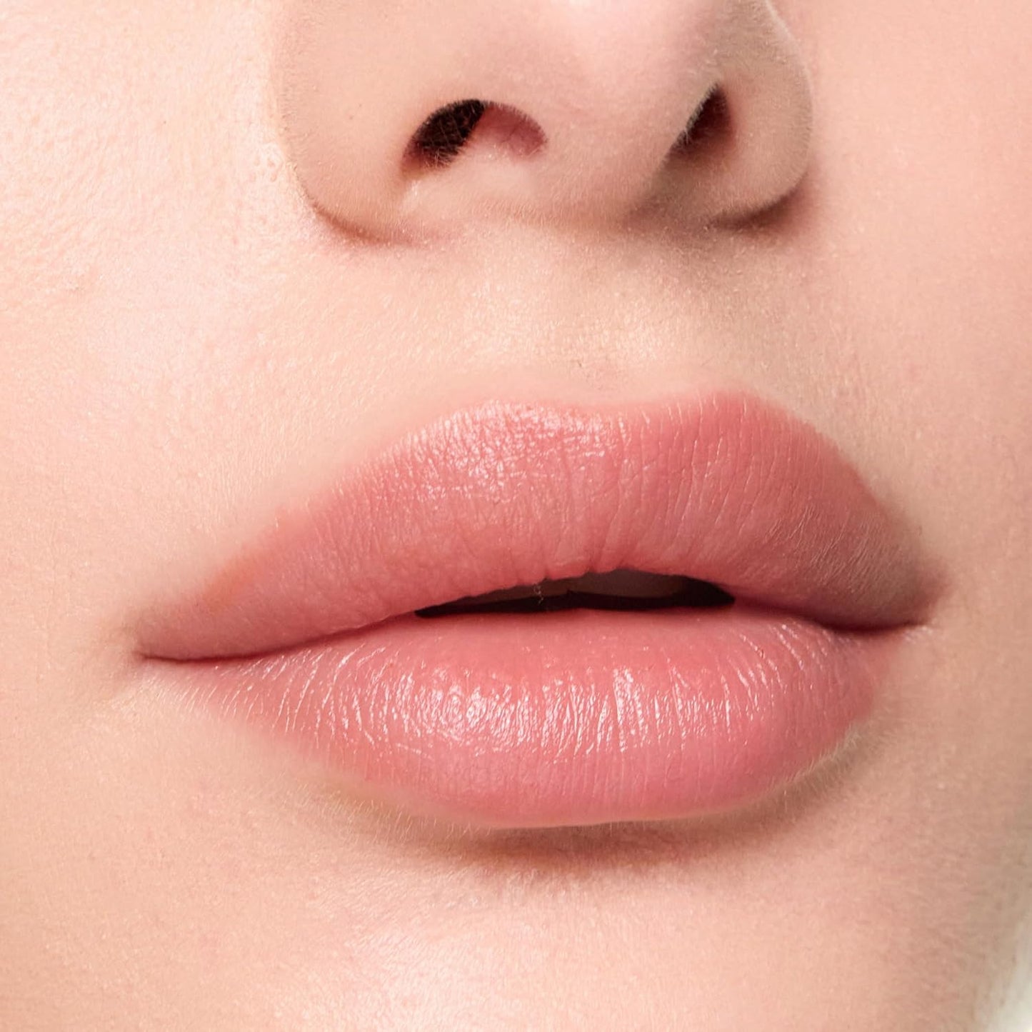 Trish McEvoy Lip Liner - Shape & Enhance Your Lips | 1.2 g / 0.04 oz