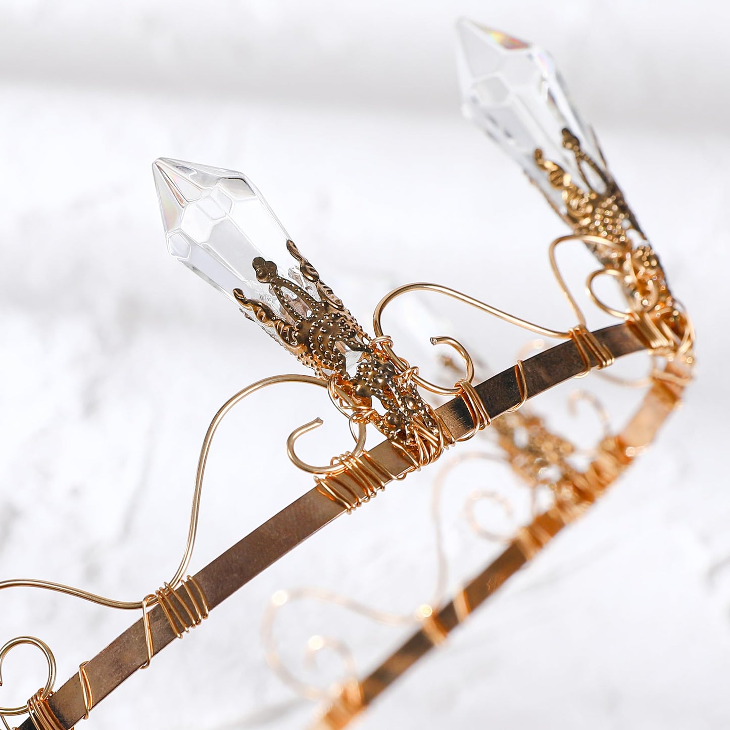 COTEEZA Gold Fairy Crystal Crown - Handmade Raw Quartz with King and Queen Crown Classic Fashion Retro Princess Crown Renaissance Costume Hair Accessories for Cosplay Halloween