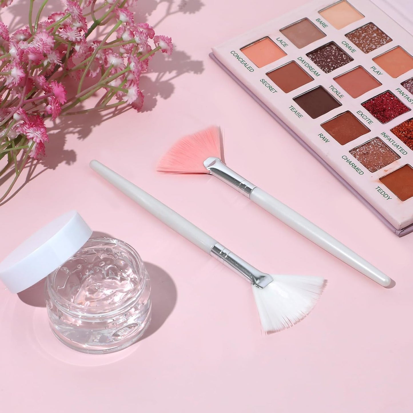 Giantree Fan Brushes Set - 4 Pcs Soft Makeup Applicators for Facial Masks | Pink & White