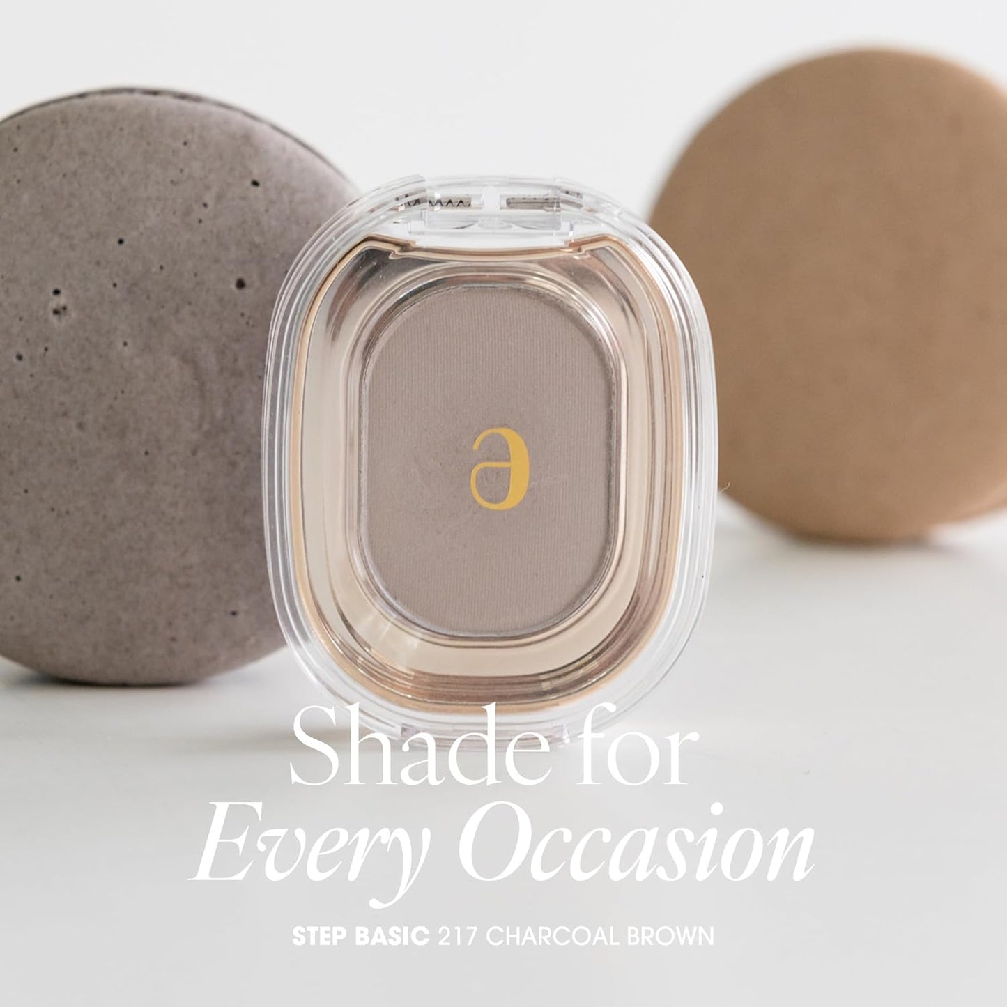 STEP BASIC Longwear Eyeshadow - High-Pigment Charcoal Brown Compact | Smooth, Blendable & Crease-Free (1.7g)