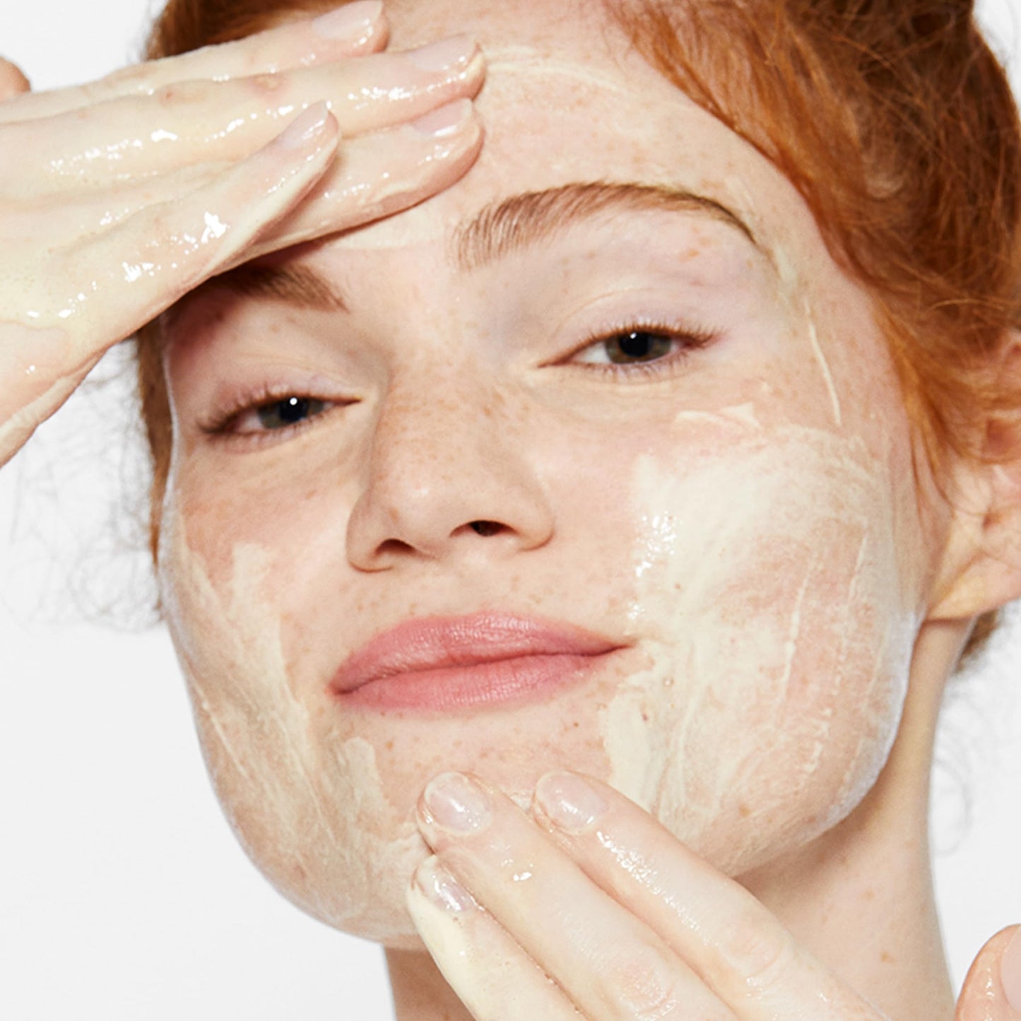 Dermalogica Daily Milkfoliant, Face Exfoliator, Powder Scrub Exfoliant with AHA and BHA - Calming, Polishing and Hydrating Skin, Oat-Based, Vegan Product, 2.6 fl oz