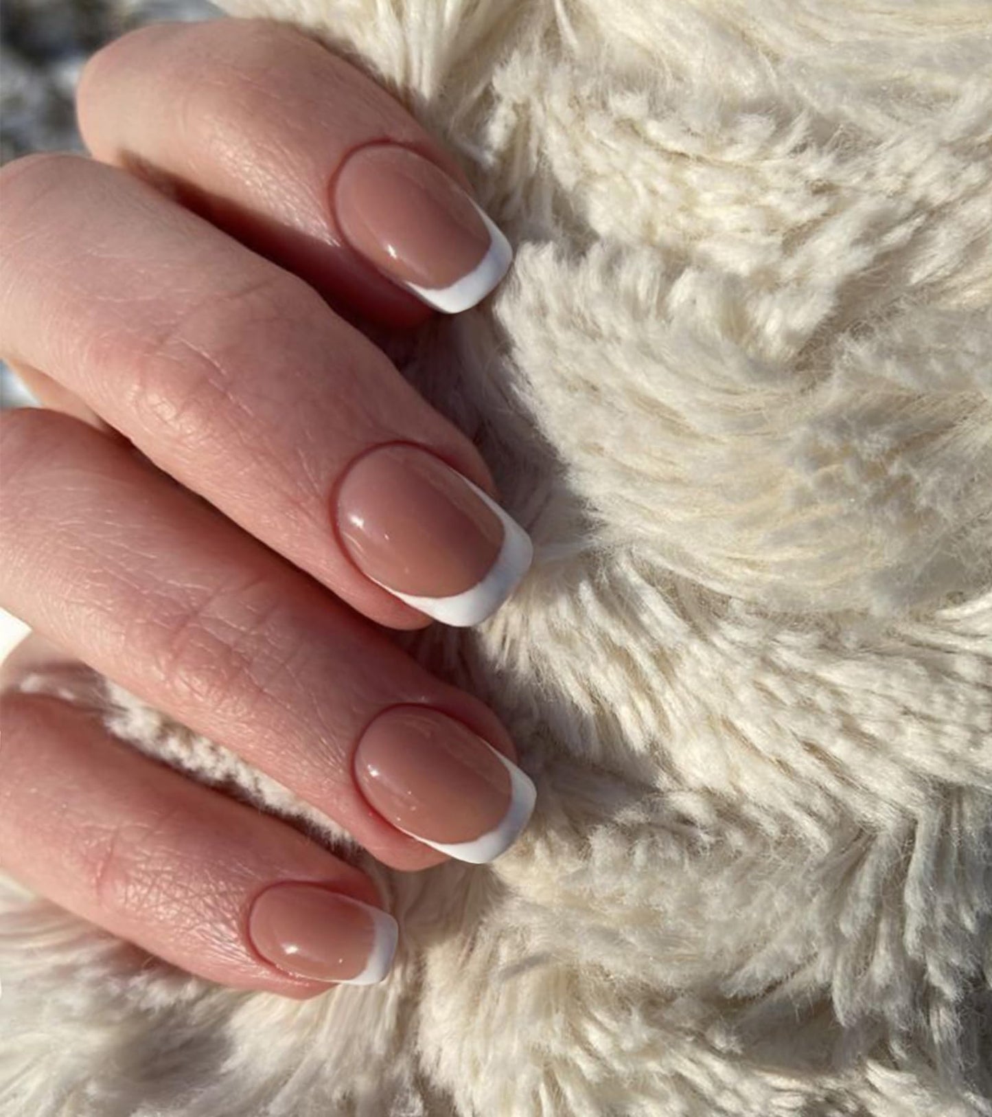 Artquee Press on Nails Short Soft Nude Square False Tips Glossy Reusable Fake Stick on Nails Kit for Women - 30 PCS 15 Sizes