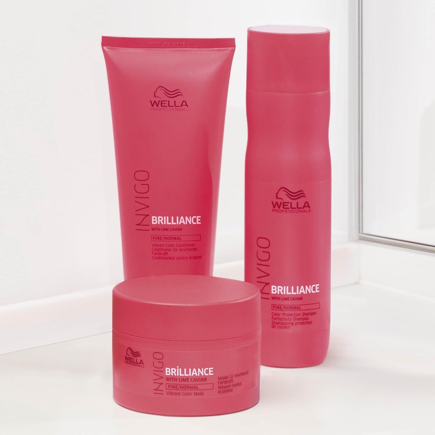 Wella Professionals Invigo Brilliance Miracle BB Spray - Instant Color Vibrancy & Protection | 5.07 Fl Oz