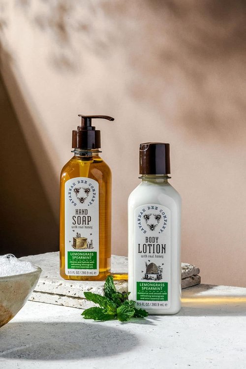 Savannah Bee Company Honey Body Lotion - Nourishing All-Natural Moisturizer for All Skin Types