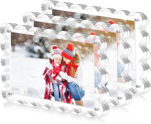 Magnetic Acrylic Picture Frames by [Brand Name] - 5x7 Inch Freestanding Scalloped Design for Desktop Display