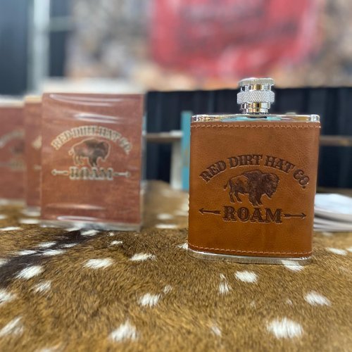 Red Dirt Hat Company Roam Cologne for Men - Fresh & Masculine Fragrance with Leather Tones and Cedarwood Notes - Men's Body Spray Cologne for Everyday Wear & Special Occasions - 3.4 fl oz