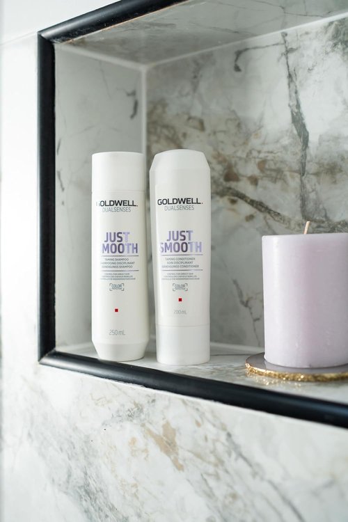 Goldwell Dualsenses Just Smooth Conditioner - Anti-Frizz & Humidity Control | 1L Size