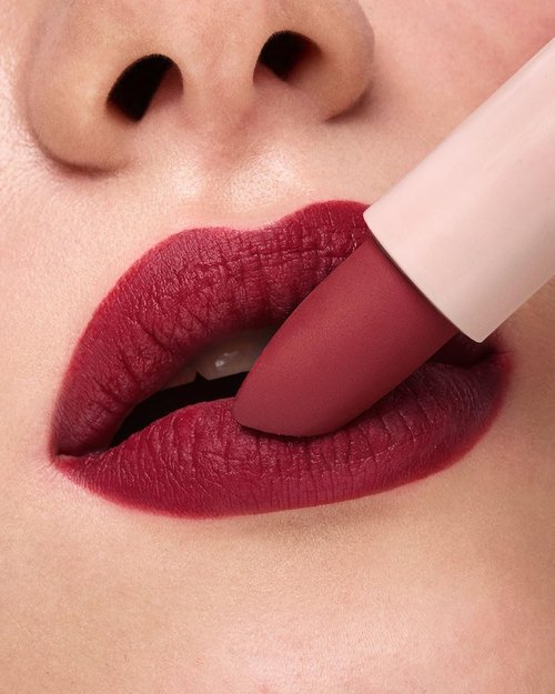 KIKO Milano Soft Matte Lipstick 04 - Long-Lasting, Rich Color | Perfect for Everyday Wear