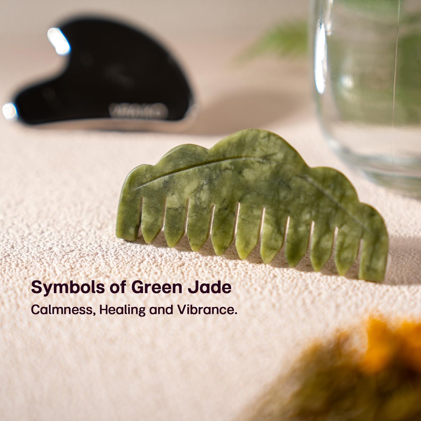 VRAIKO Natural Jade Comb Head Massager, Scalp Massage Comb and Gua Sha Scraping Tool, Meridians Massage Tool for Head Caring and Relaxation (Serpentine)